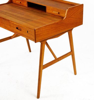 Scandinavian Modern Teak Desk attributed to Arne Wahl Iversen for Vinde Mobler, 1960s-MH-1781001