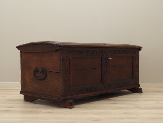 Scandinavian Oak Chest, 18th Century-VND-1791678