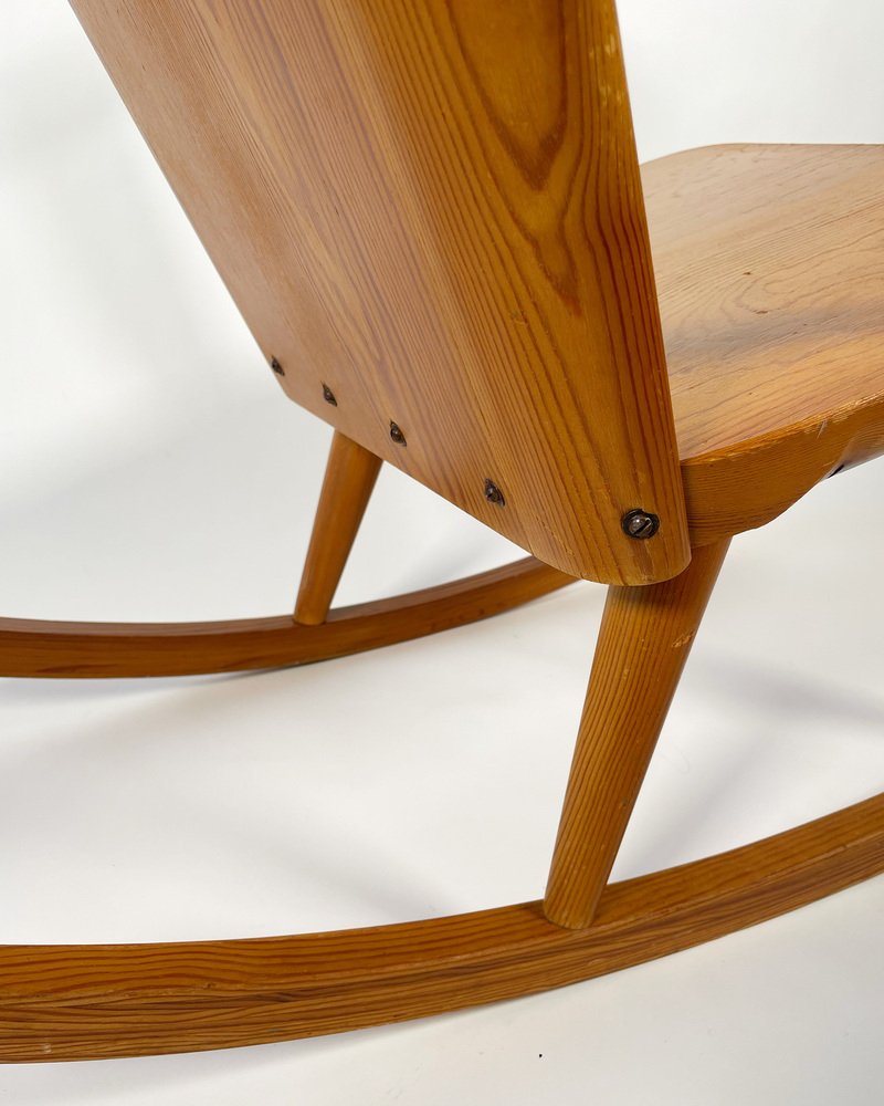 Scandinavian Pine Rocking Chair by Göran Malmvall for Svensk Fur, 1950s