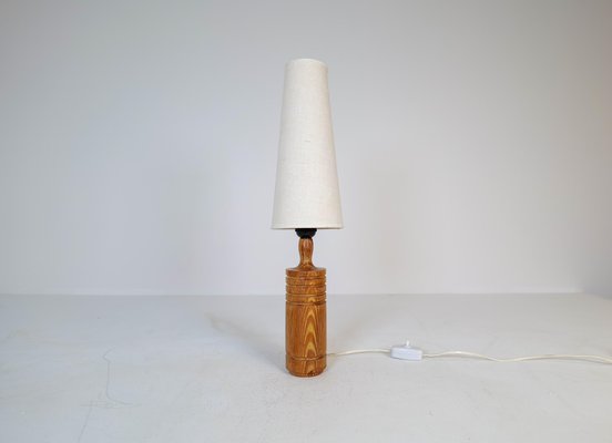 Scandinavian Sculptural Table Lamp in Pine, 1970s-UYK-1300667