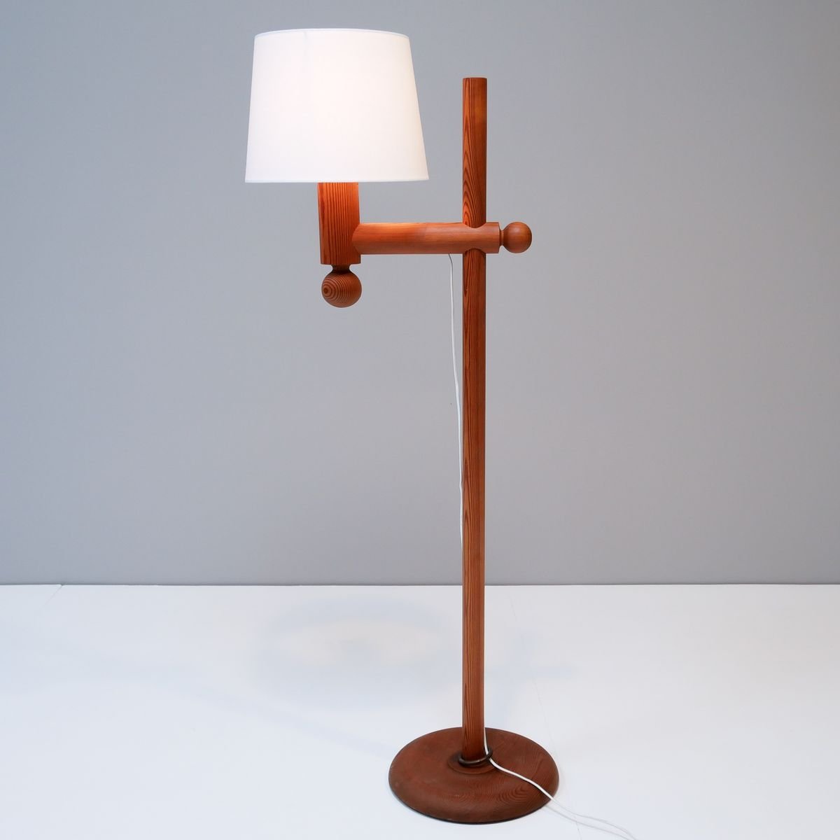 Scandinavian Solid Pine Pinus Floor Lamp by Uno & Östen Kristiansson for Luxus, 1970s