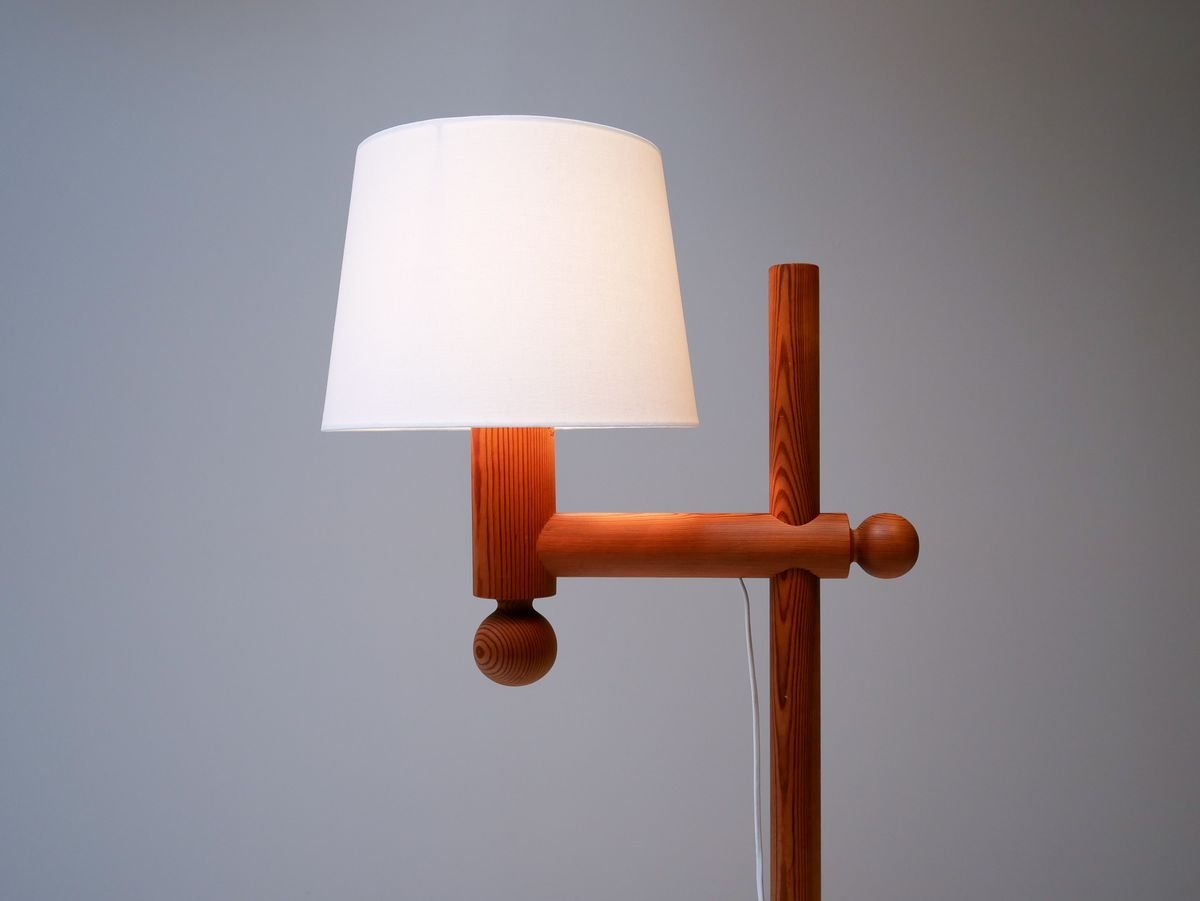 Scandinavian Solid Pine Pinus Floor Lamp by Uno & Östen Kristiansson for Luxus, 1970s