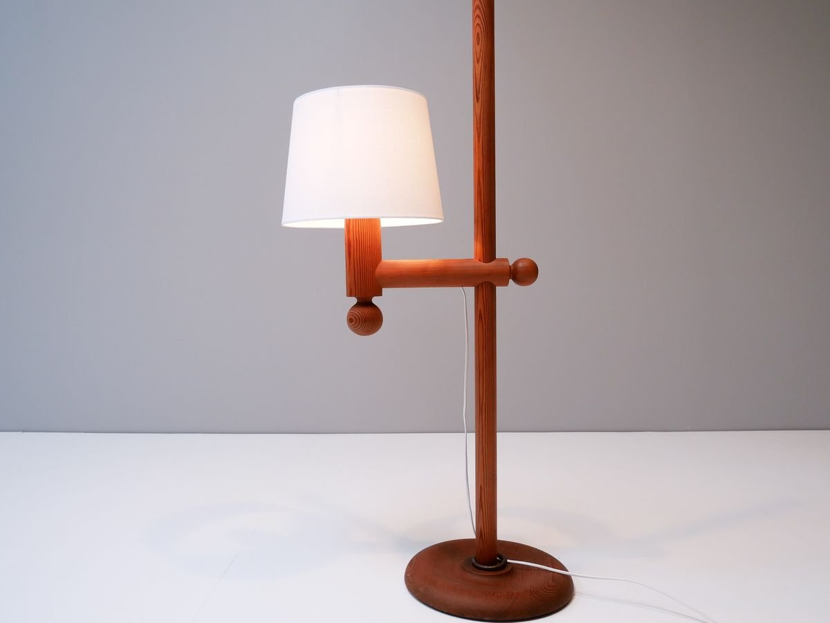 Scandinavian Solid Pine Pinus Floor Lamp by Uno & Östen Kristiansson for Luxus, 1970s