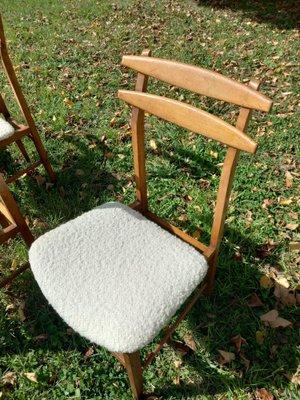 Scandinavian Style Chairs in Light Oak and Bouclé Fabric attributed to Amma Studio, 1960s, Set of 4-EBW-2024797