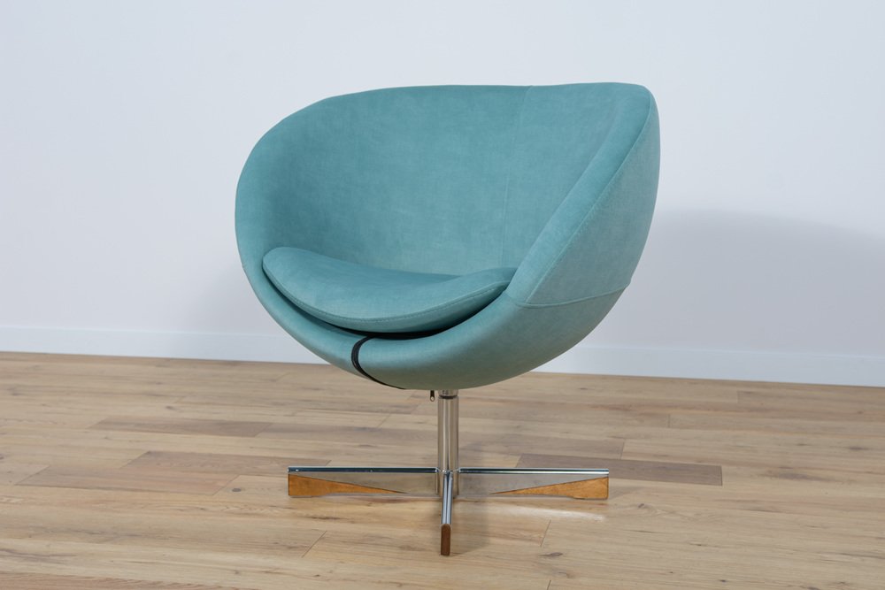 Scandinavian Swivel Club Chair by Sven Ivar Dysthe for Fora Form