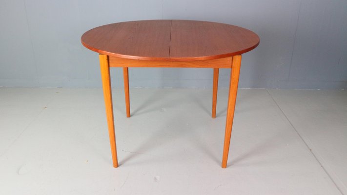 Scandinavian Teak Extendable Round Dinning Table, Denmark, 1960-DT-2026313