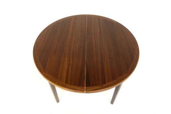 Scandinavian Walnut Dining Table, 1960s-GEK-1774445