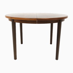 Scandinavian Walnut Dining Table, 1960s-GEK-1774445