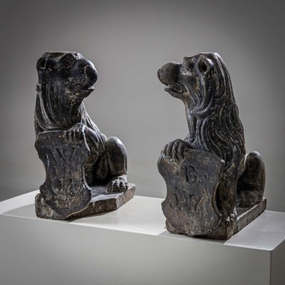 Sculptures of Lions, 1701, Stone, Set of 2-VEI-2021314