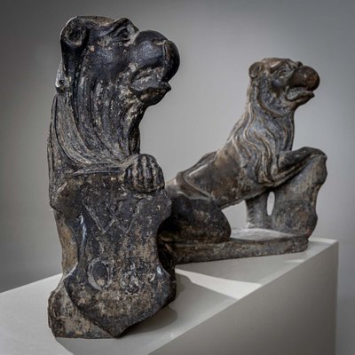 Sculptures of Lions, 1701, Stone, Set of 2-VEI-2021314