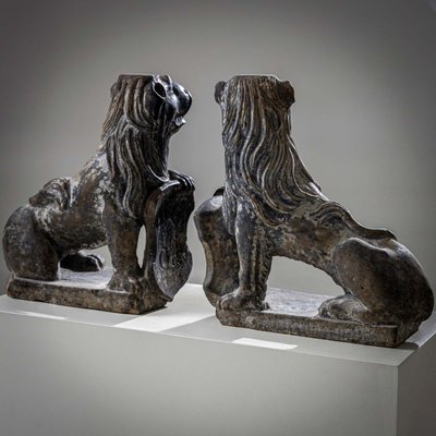 Sculptures of Lions, 1701, Stone, Set of 2-VEI-2021314