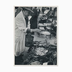 Seller, 1950s, Black and White Photograph-DYV-1223873