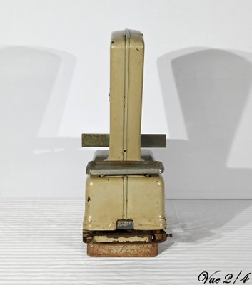 Semi-Automatic Scale in Bakelite, 1920s-RVK-1823663