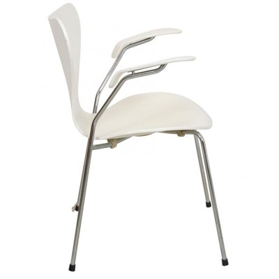 Series 7 3207 Armchair in White by Arne Jacobsen for Fritz Hansen, 1990s-MTD-1736665