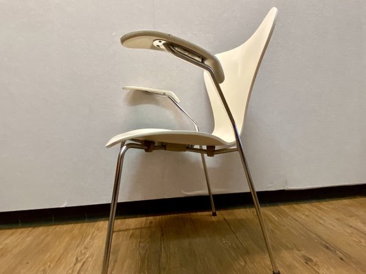 Series 7 Model 3207 Chair by Arne Jacobsen for Fritz Hansen-PYR-1800548