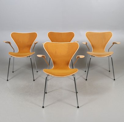 Series 7 Sjuan Chairs by Arne Jacobsen for Fritz Hansen, 1980s, Set of 4-JAG-2028244