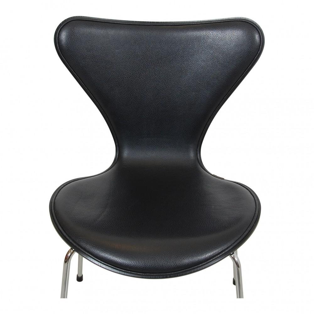 Seven Series Chair in Black Lacquer Ash & Leather by Arne Jacobsen, 2016