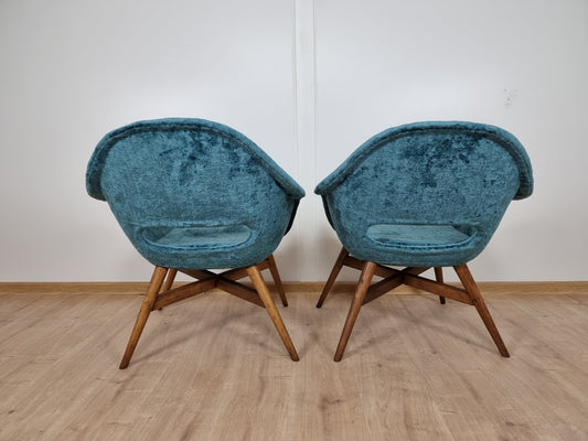 Shell Armchairs by Miroslav Navratil, Set of 2