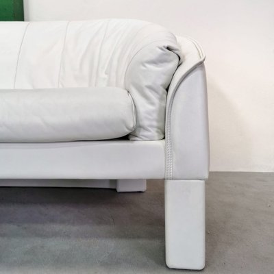 Shell Sofa in White Leather from Marac, 1980s-PRS-1740514