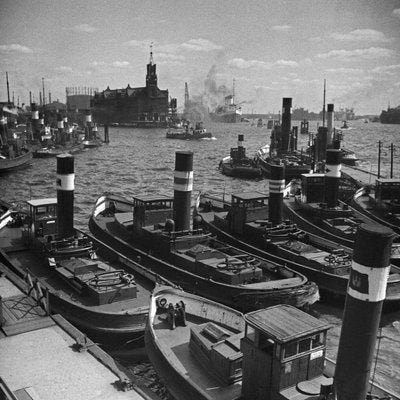 Ships at Hamburg Harbor, Germany 1937, Printed 2021-DYV-992028