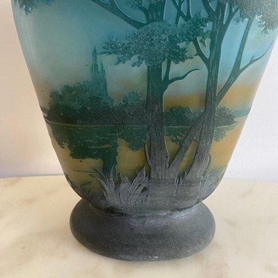 Shower Pedestal Vase with Flattened Belly and Lake Decor from Daum Nancy-QKG-2022396