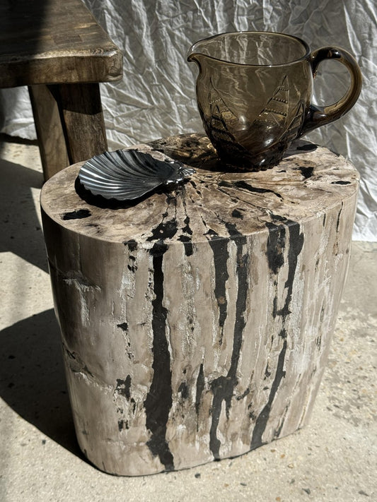 Side Table in White Oval Petrified Wood with Black Streaks