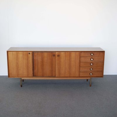 Sideboard in Walnut Wood with Metal Feet in the Style of George Nelson, 1960s-JQO-1259296