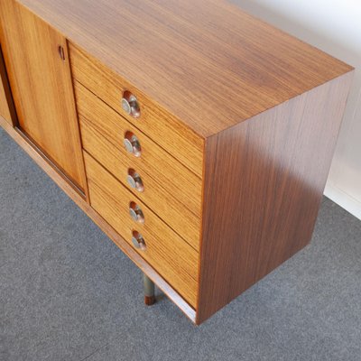 Sideboard in Walnut Wood with Metal Feet in the Style of George Nelson, 1960s-JQO-1259296