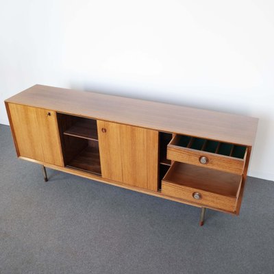 Sideboard in Walnut Wood with Metal Feet in the Style of George Nelson, 1960s-JQO-1259296