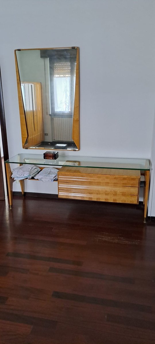 Sideboard Pettineuse in Maple Glass Tops by Nile La Permanntente Mobili Cantu for La Permanente Mobili Cantù, 1950s