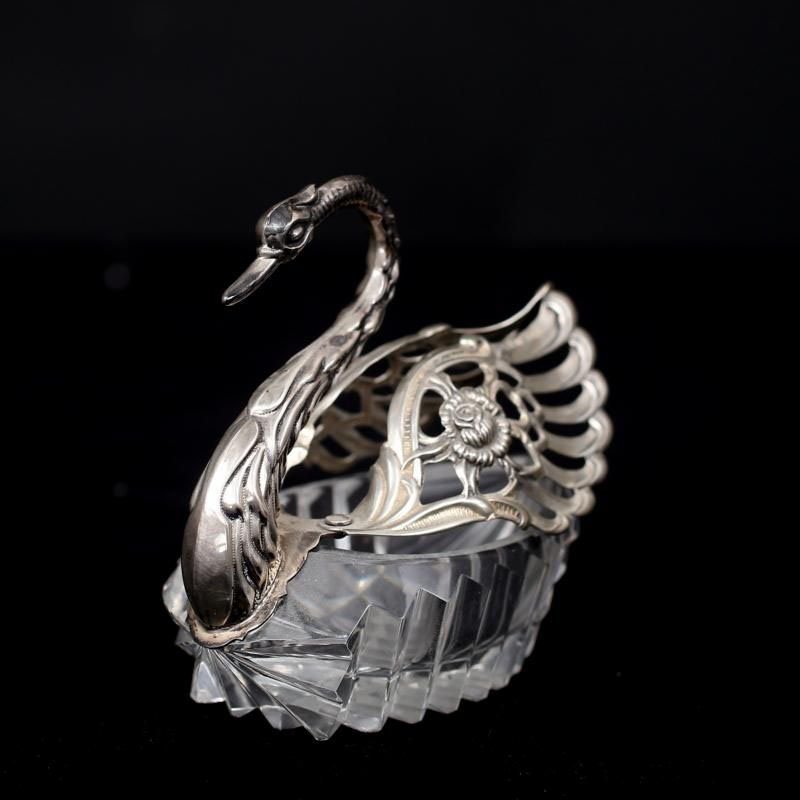 Silver Bonbonniere Swan