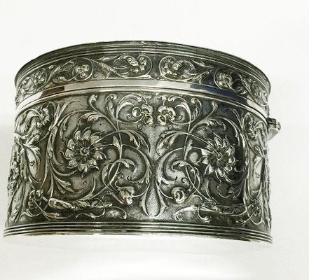 Silver Box with a Scene After Jan Steen's Tooth Puller, 1651-UCH-1224965