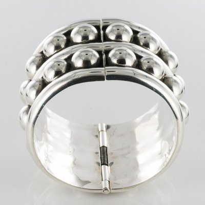 Silver Cuff Bracelet-OLU-896427