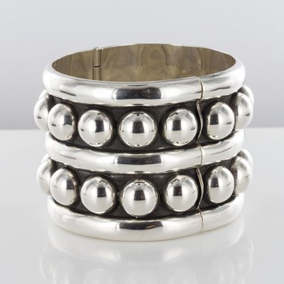 Silver Cuff Bracelet-OLU-896427