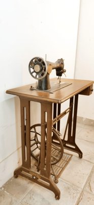 Singer Sewing Machine, 1890s-QLH-1787770