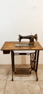 Singer Sewing Machine, 1890s-QLH-1787770