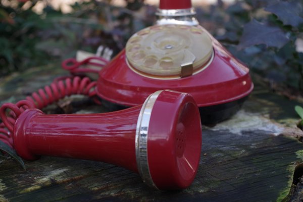 Sip Candle Phone in Red Plastic-KNM-847381