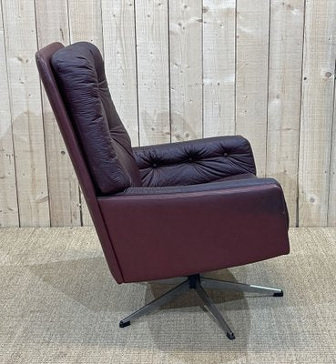 Skai Swivel Armchair, 1970s-QYF-1311969