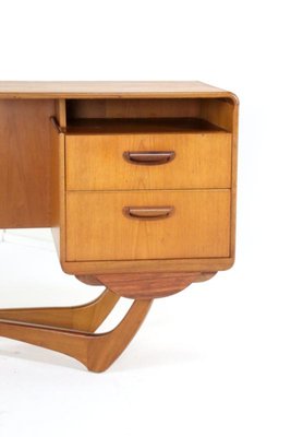 Slaidburn Desk from Beithcraft, 1960s-FYZ-2040911