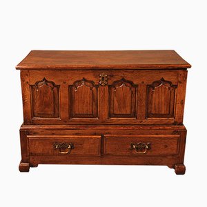 Small 18th Century English Chest in Oak-HPU-1057005