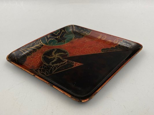 Small 19th Century Dishes in Japanese Lacquer, Set of 5-QKG-1357212