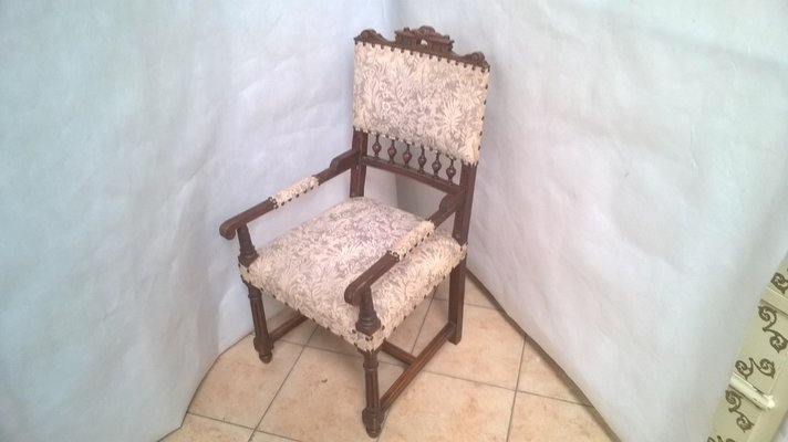 Small 19th Century Oak Throne Chair with Armrests, 1890s-WQQ-1420615