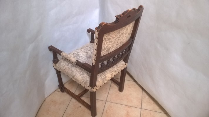 Small 19th Century Oak Throne Chair with Armrests, 1890s-WQQ-1420615