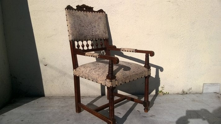 Small 19th Century Oak Throne Chair with Armrests, 1890s-WQQ-1420615