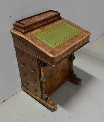 Small 19th Century Victorian English Walnut Desk-RVK-564334