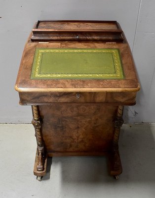 Small 19th Century Victorian English Walnut Desk-RVK-564334