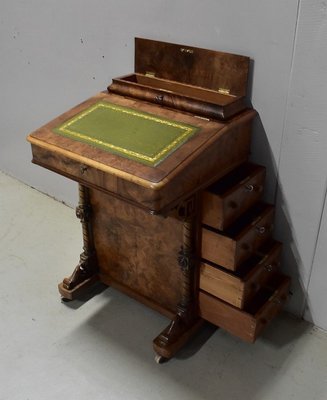 Small 19th Century Victorian English Walnut Desk-RVK-564334