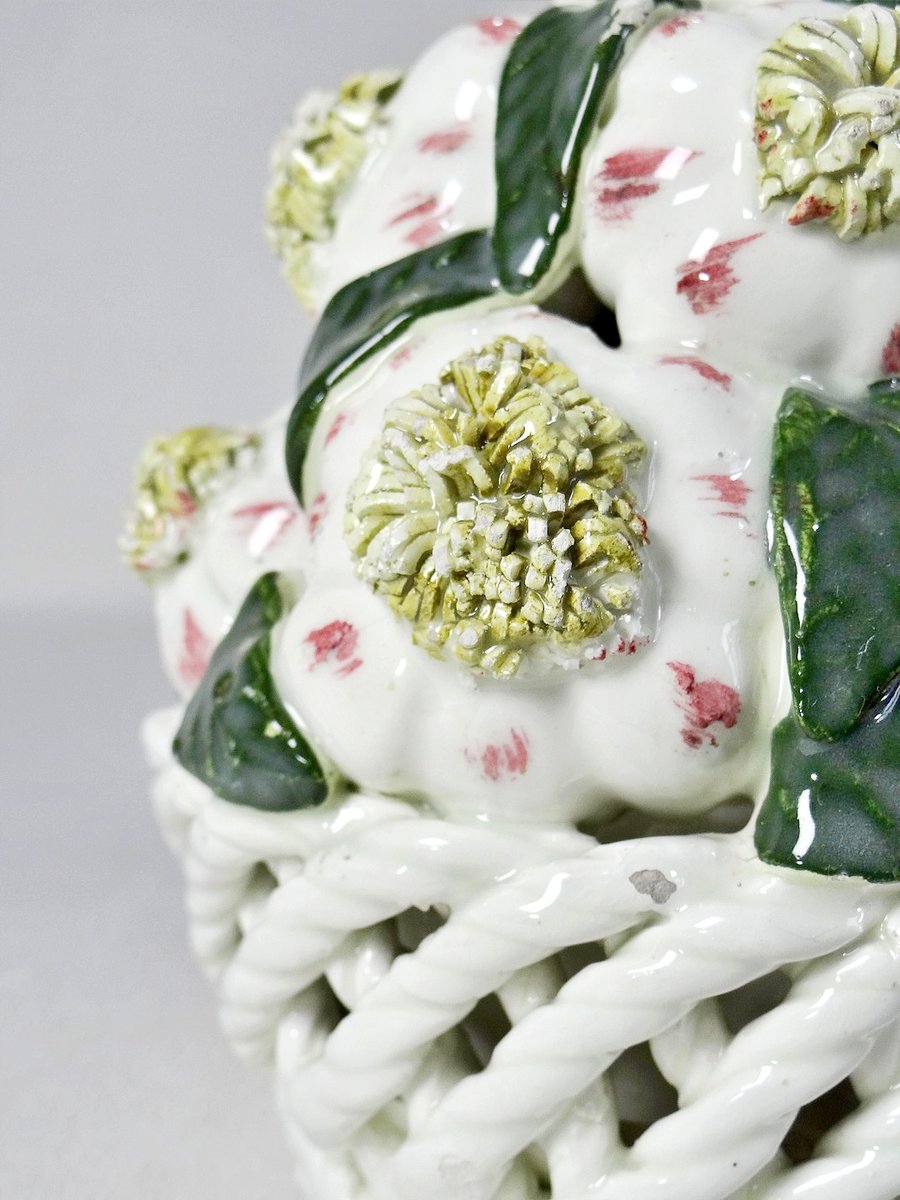 Small Centerpiece Basket of Vegetables Garlic