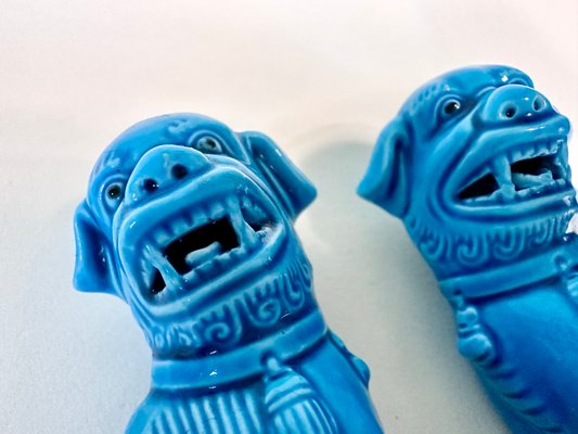 Small Chinese Turquoise Glazed Ceramic Foo Dog Figurines on Plinths, 1960s, Set of 2-JP-1794443