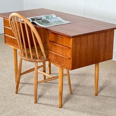 Small Danish Teak Desk-KRJ-2027499